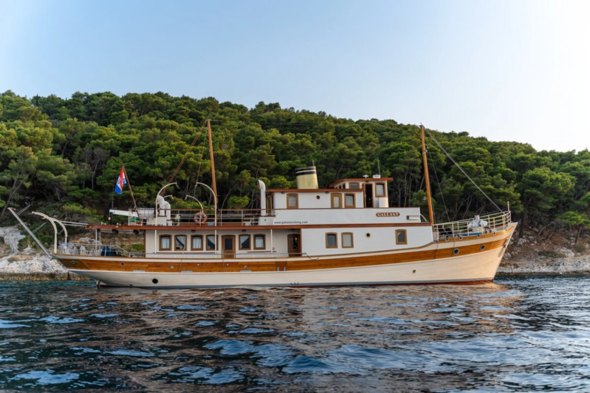 Gallant yacht