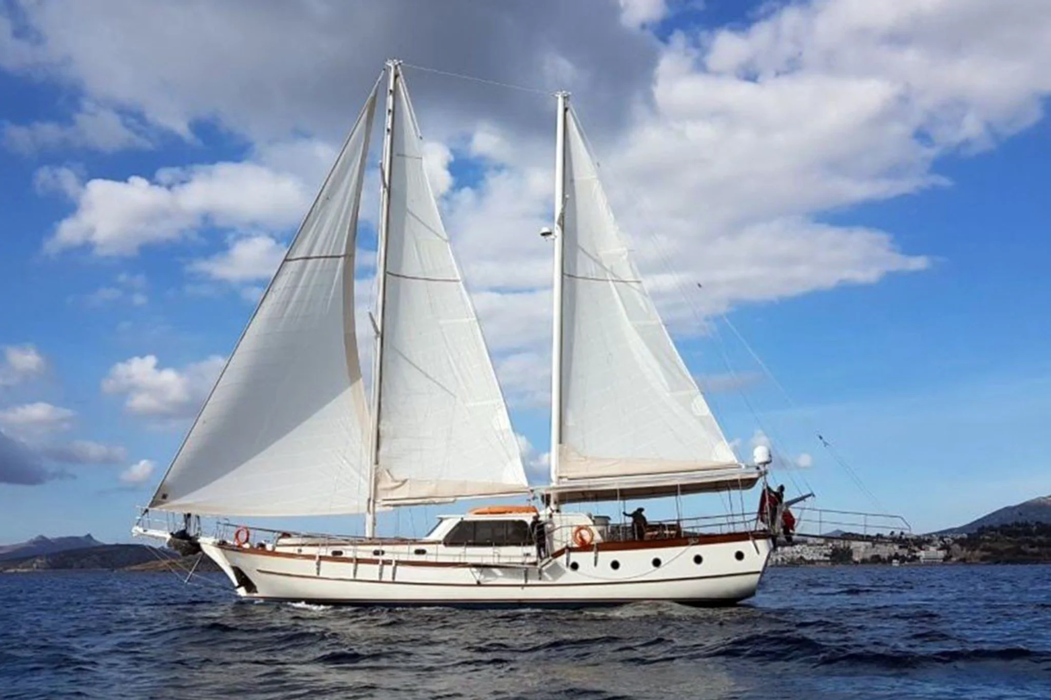 Elifim 11 yacht