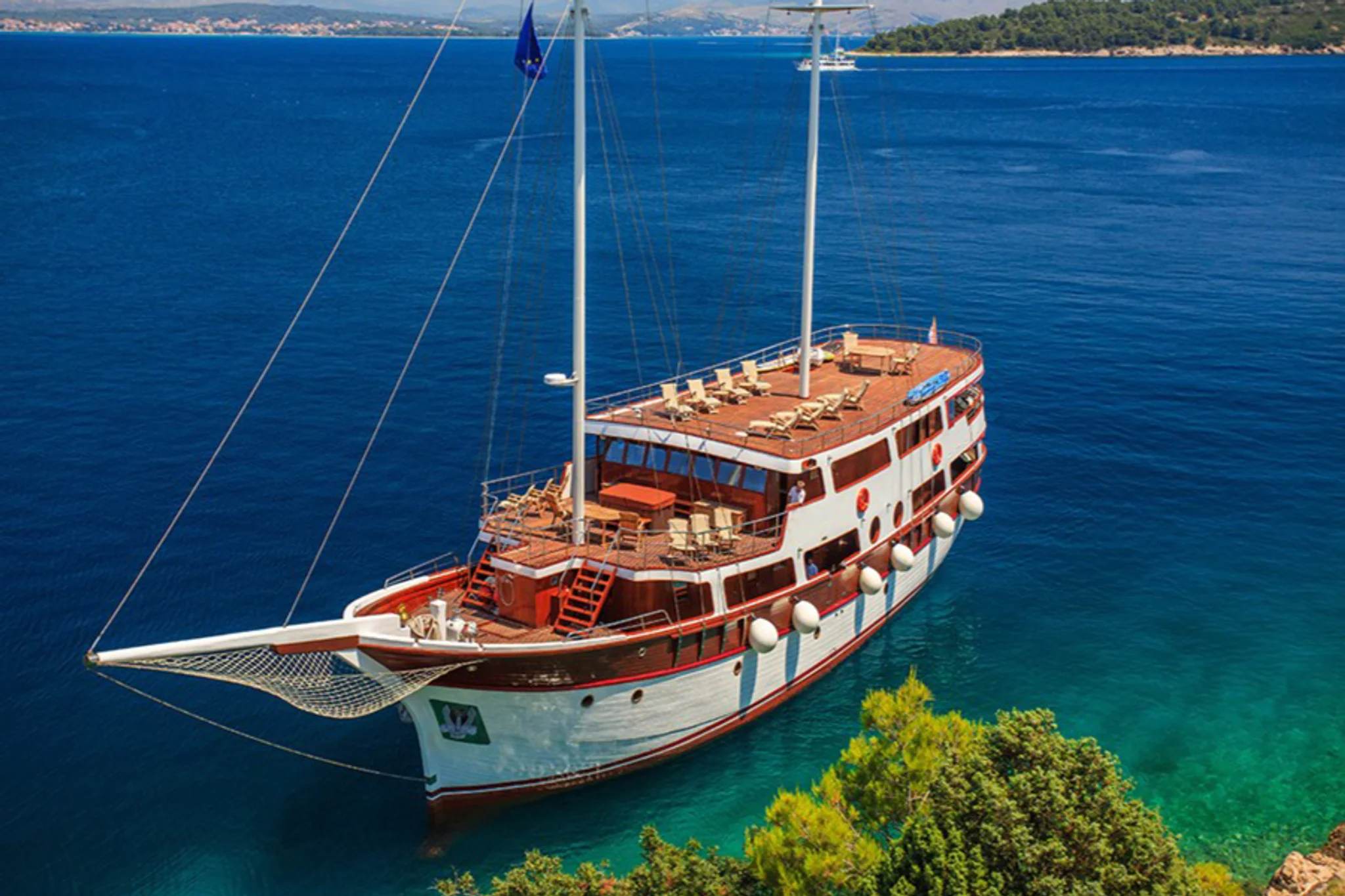 Cesarica yacht