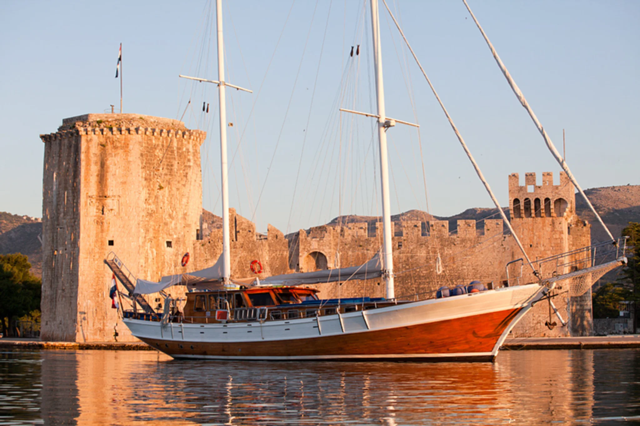 Bonaventura yacht