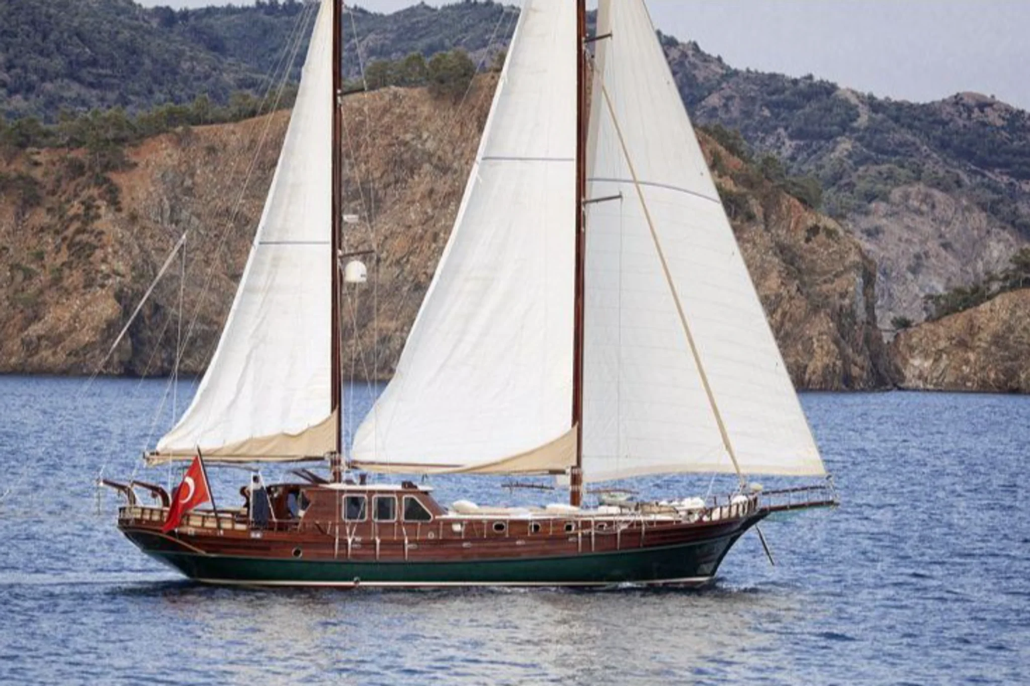 Mikado yacht