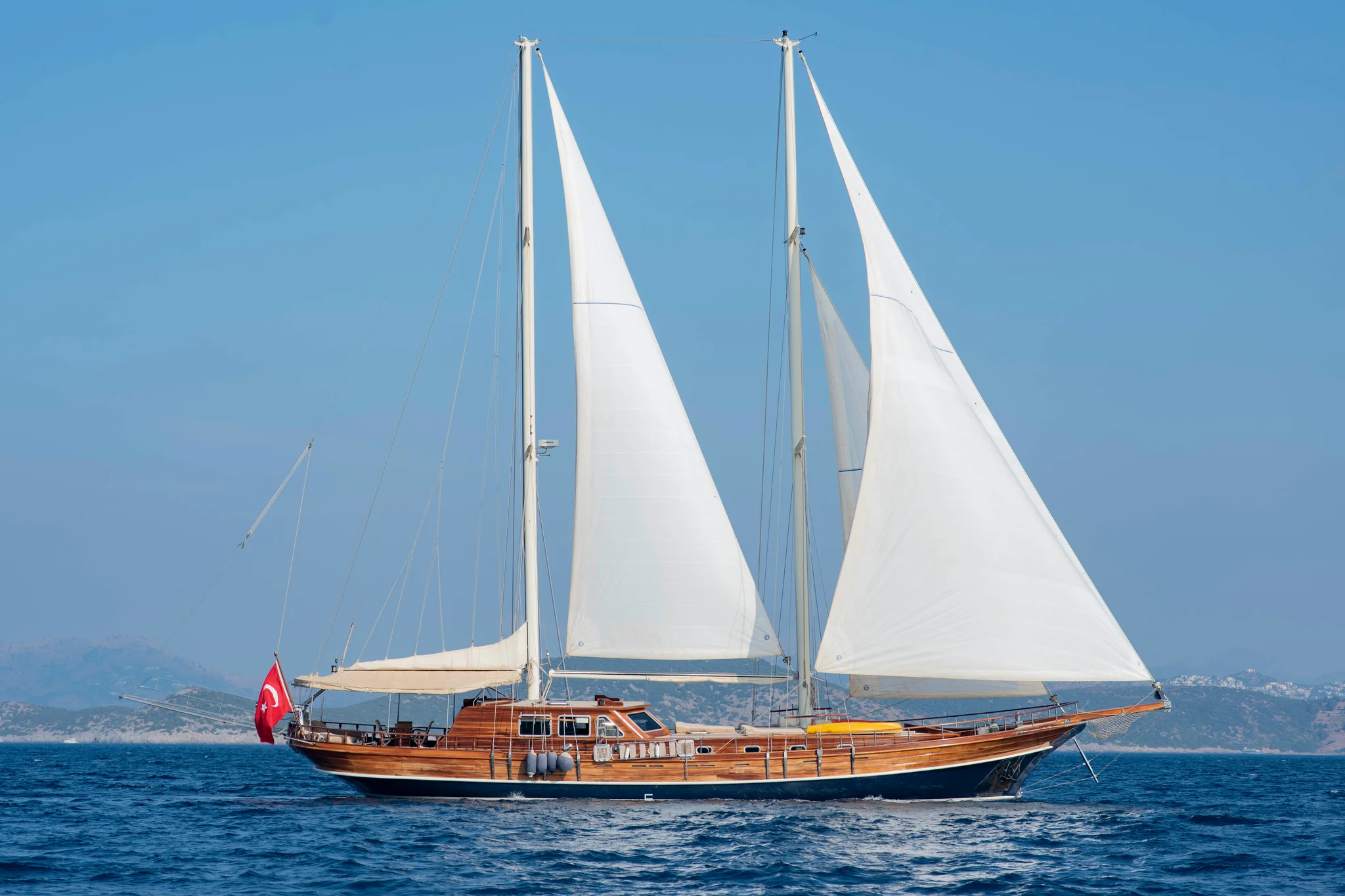 Samarkand yacht