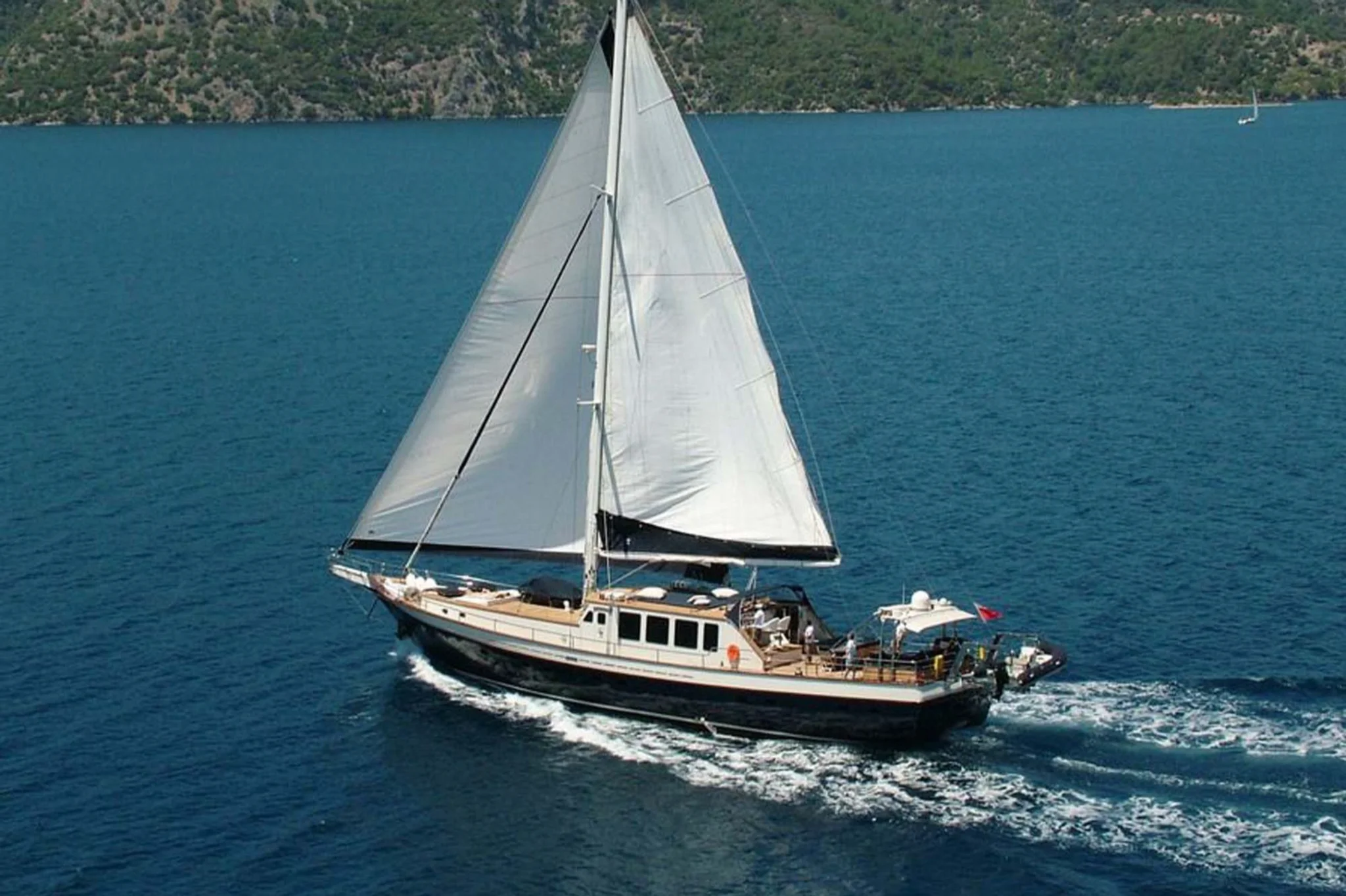 Viva Shira yacht
