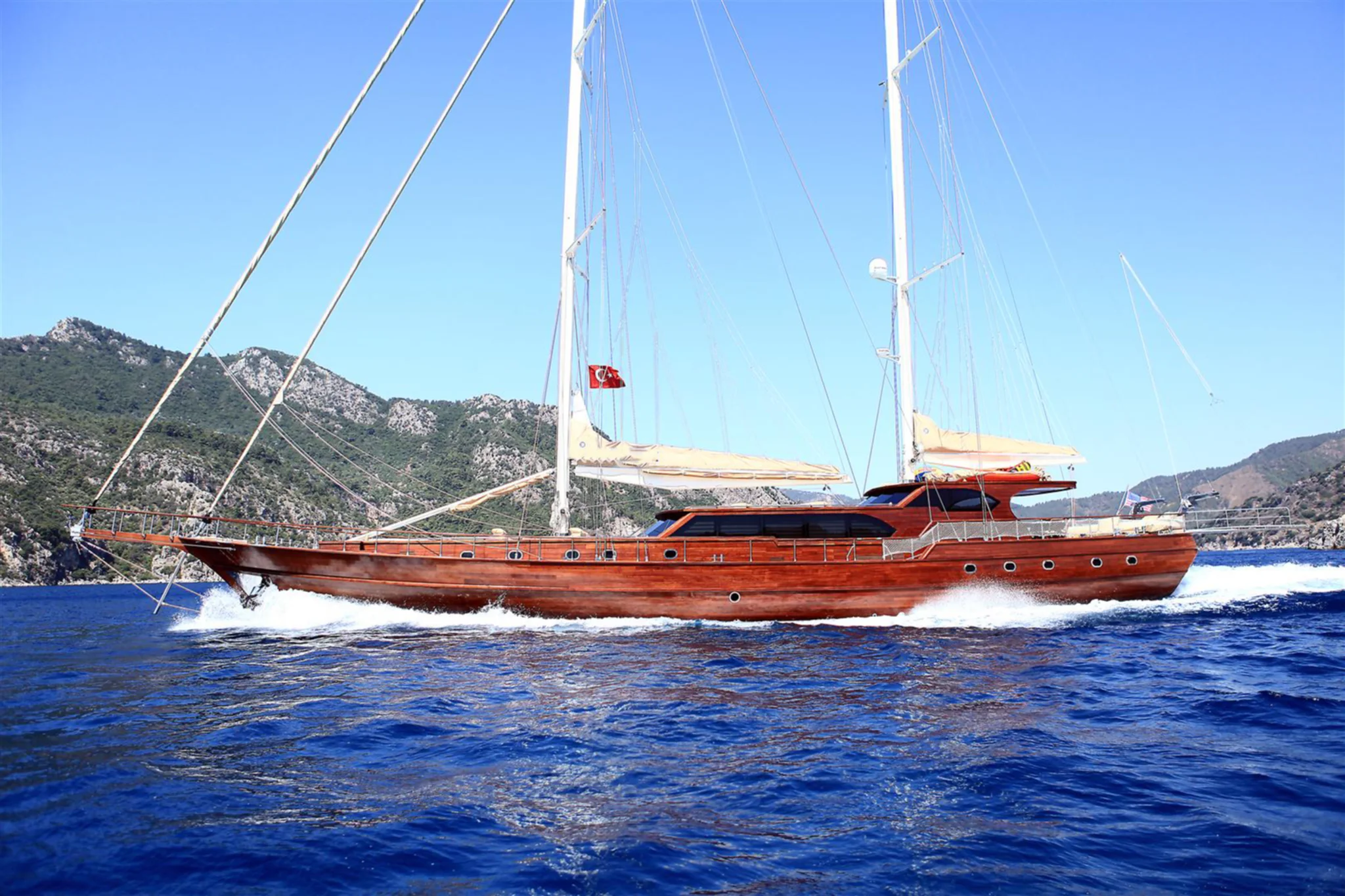 Yate Mezcal 2