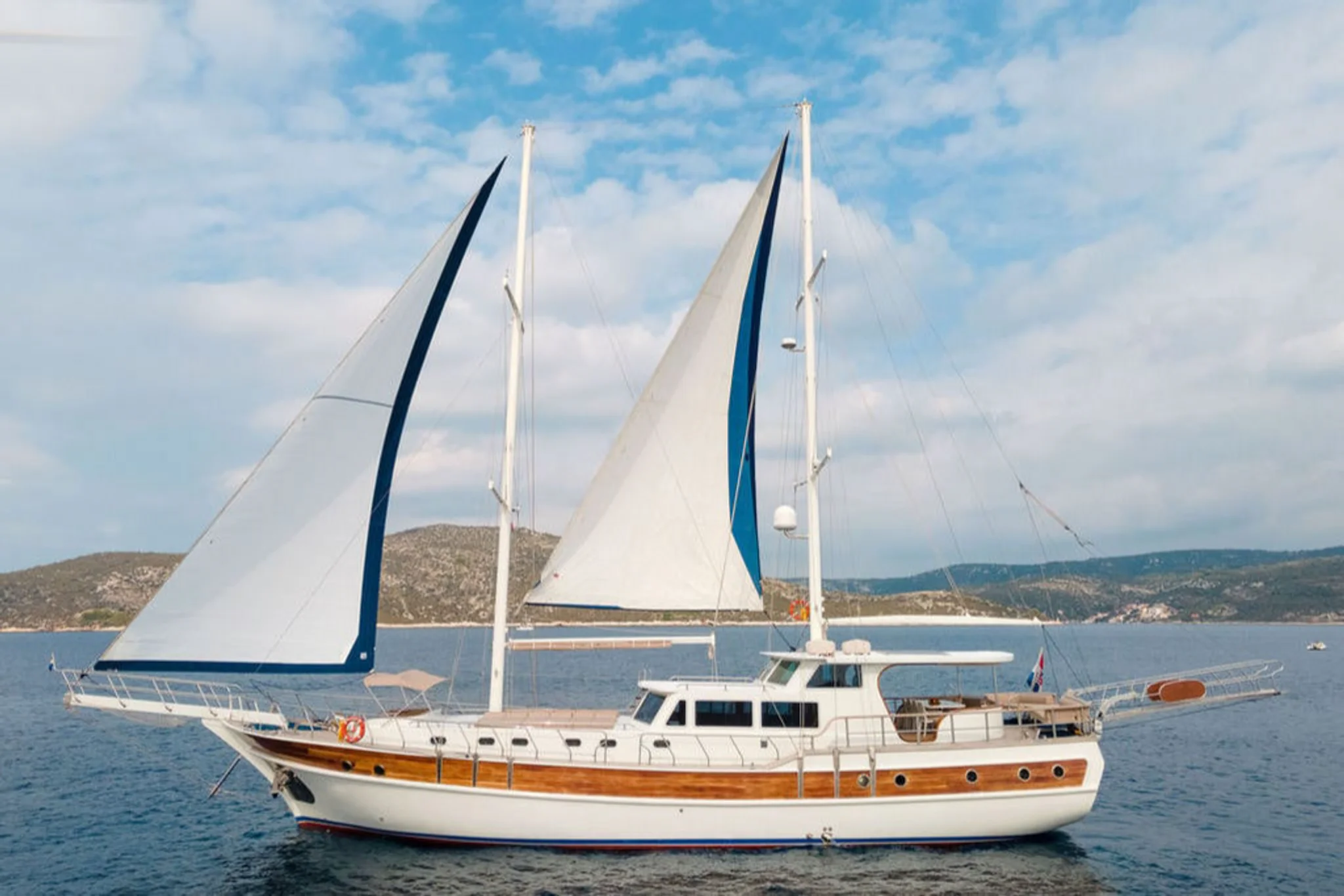 Sea Breeze yacht