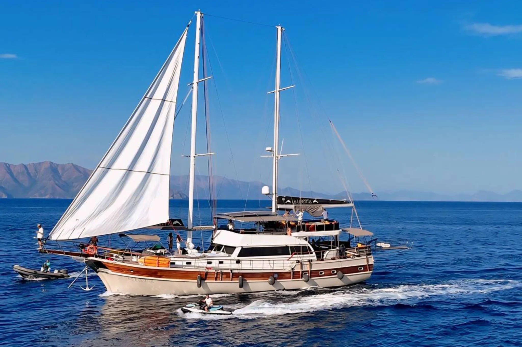 LA LIBERTA yacht