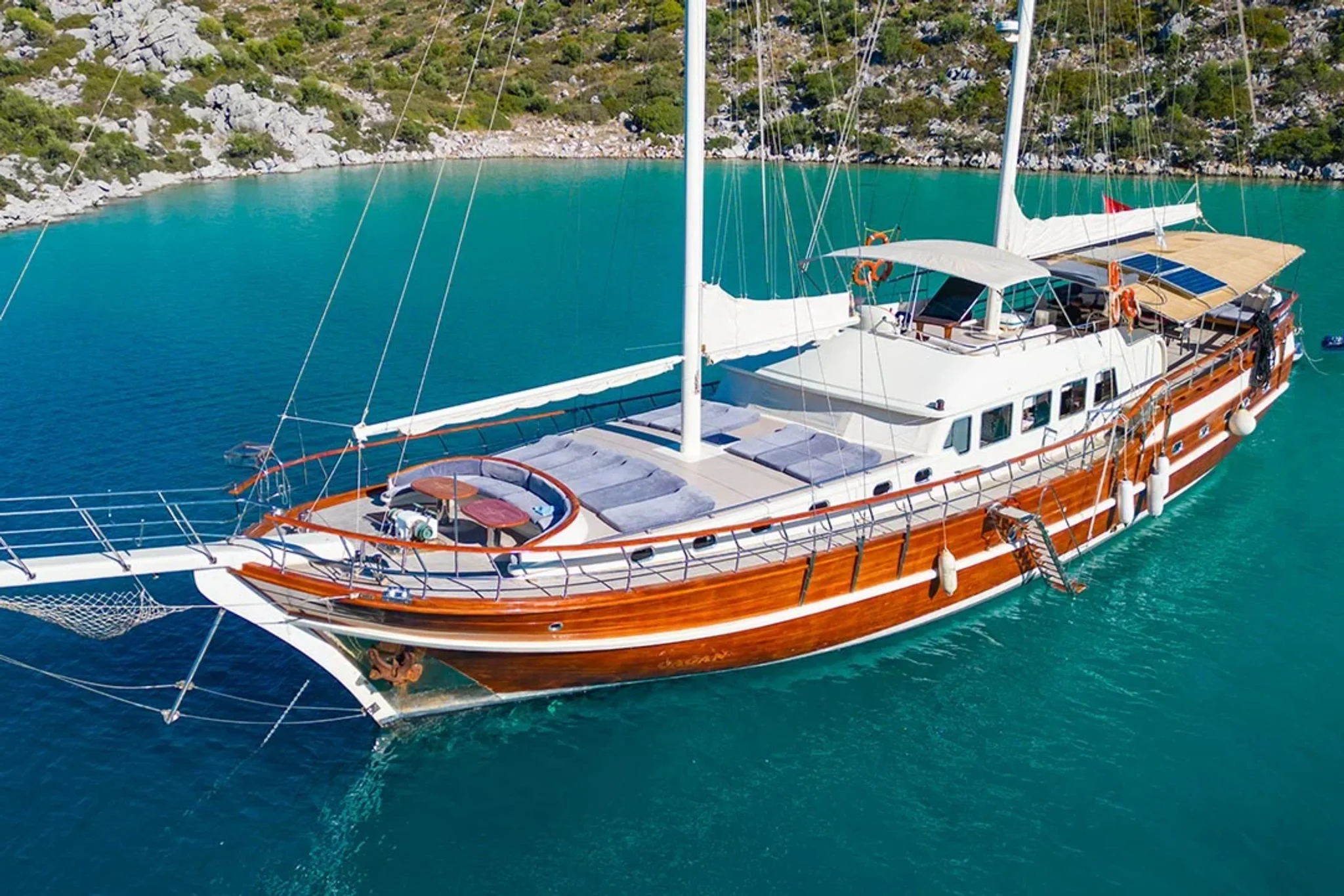 Cagan yacht
