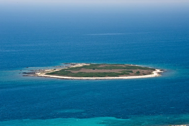 Mezanj Island